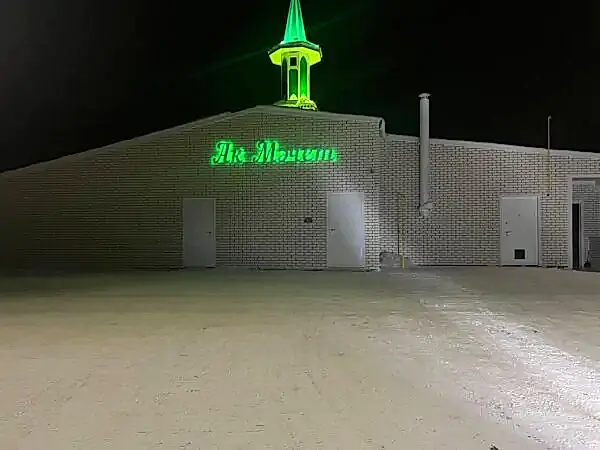 вывеска для Ак мечеть с контражурной подсветкой