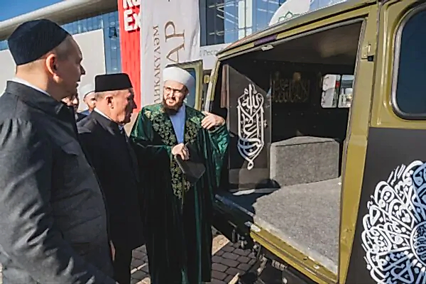 оклейка машины уаз 3909 буханка